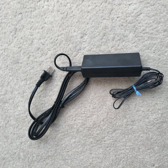 Liteon PA-1360-8SA2 Power AC Adapter For Cisco 9865 - Picture 3 of 3